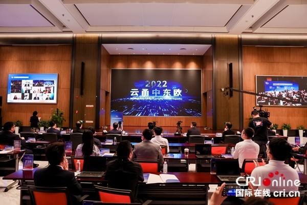 关于匈牙利队砥礪决心，摆脱困境的信息