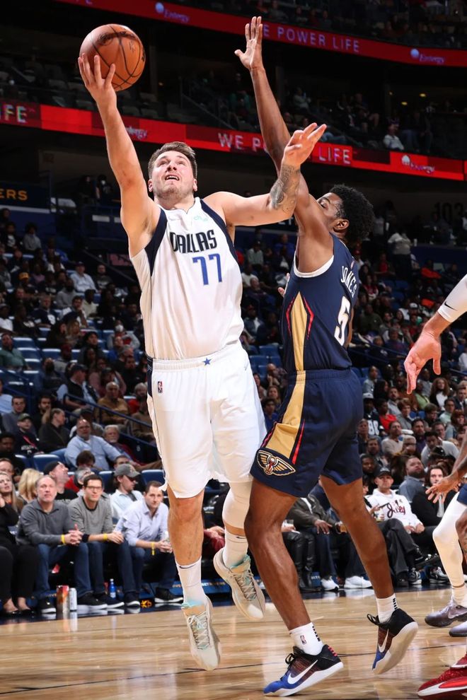 包含鹈鹕轻取灰熊，布伦森高光表现的词条