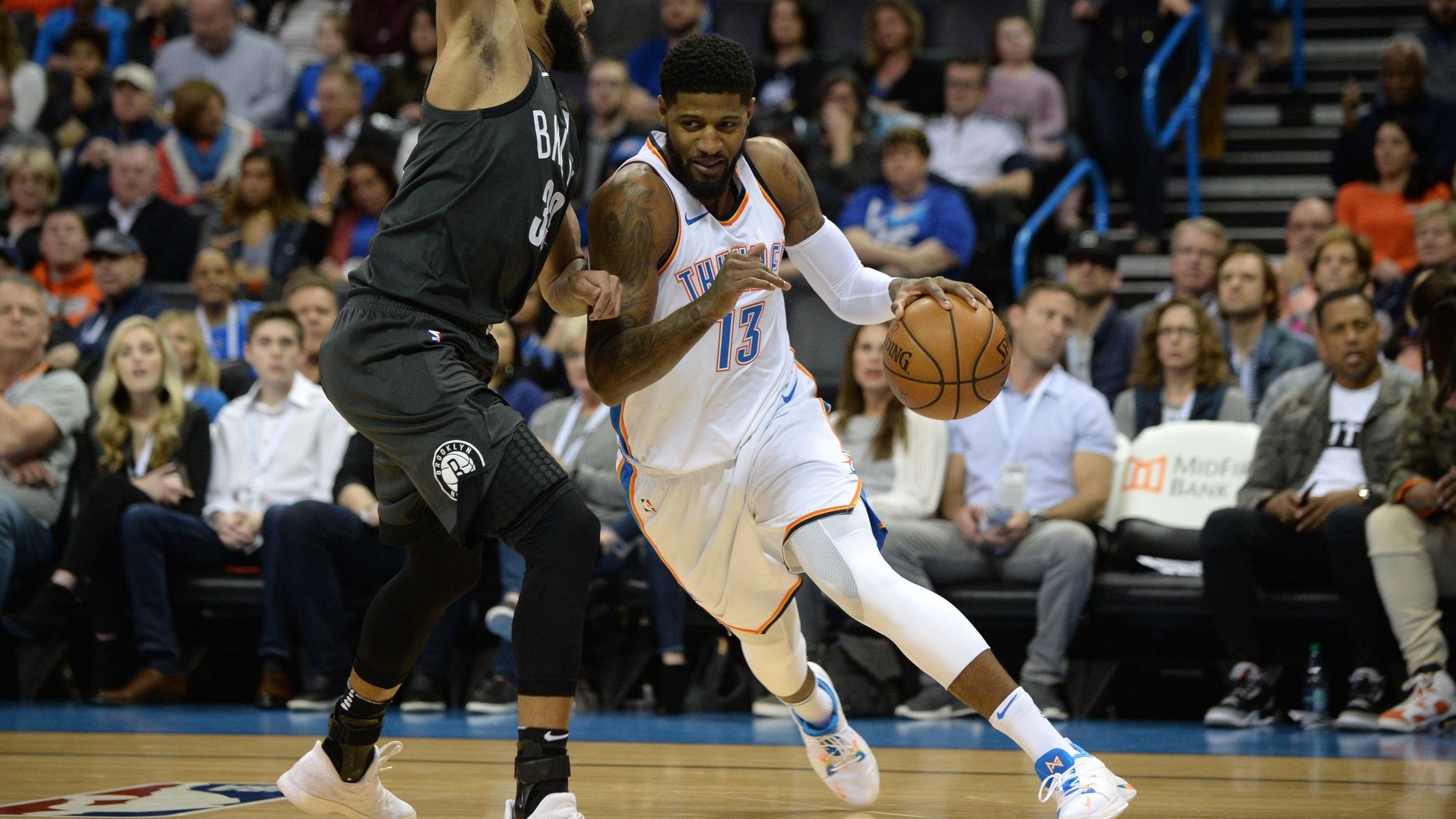 包含篮网B队鏖战爵士，乔治三分雨点燃全场的词条