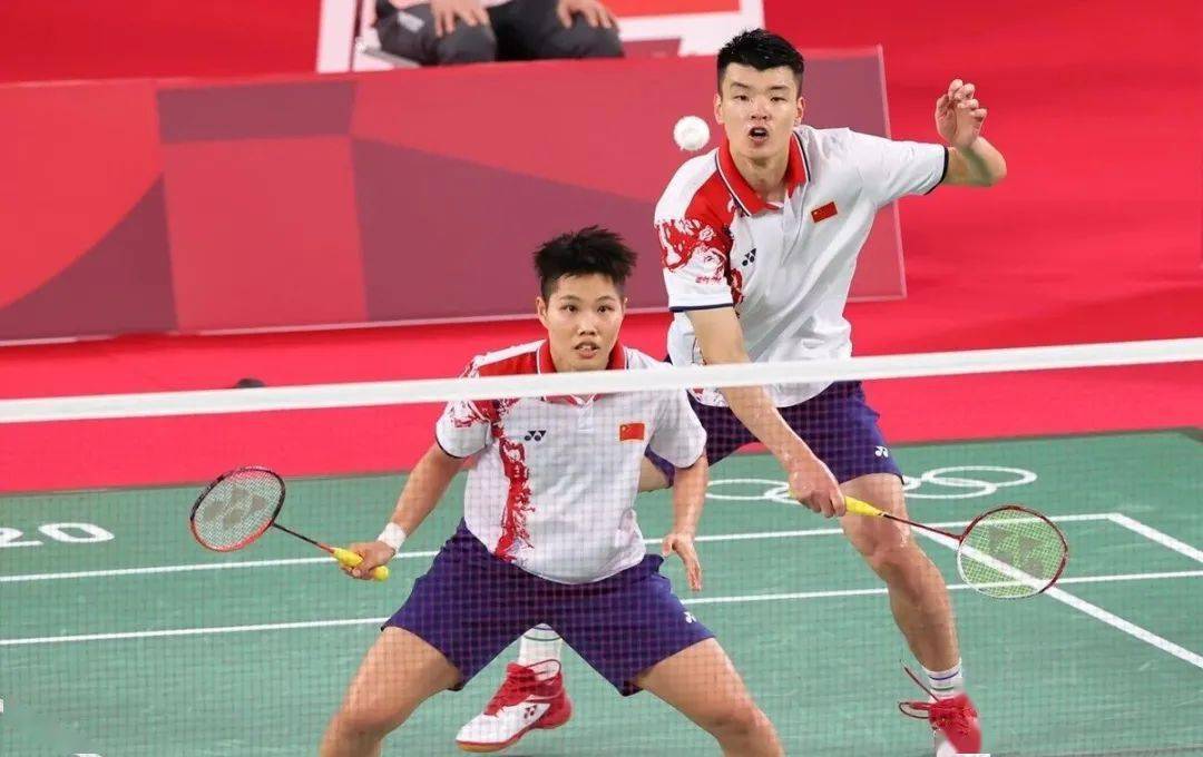 印尼队碾压日本队,黄鸭组合扛起全队 印尼队碾压日本队,黄鸭组合扛起全队
