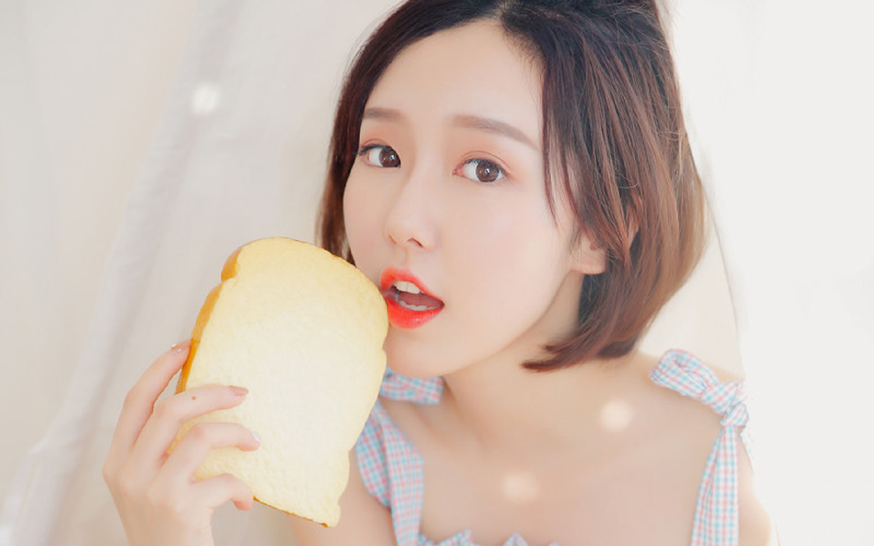 绿茵烽火，西甲德比硝烟未散，桑巴军团强势征服爱尔兰