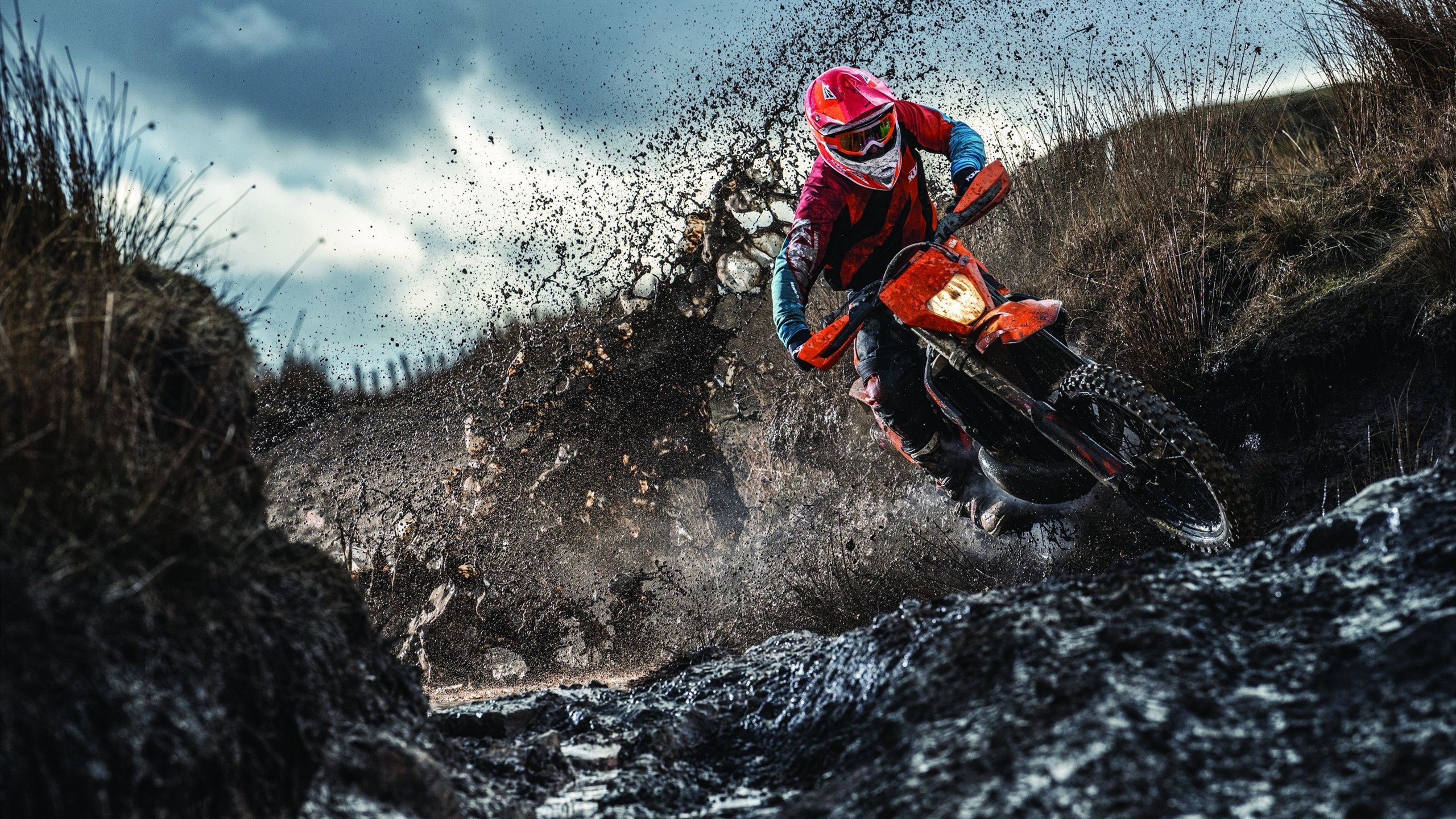 末节风暴，那不勒斯哥伦比亚连线终结意甲焦点战