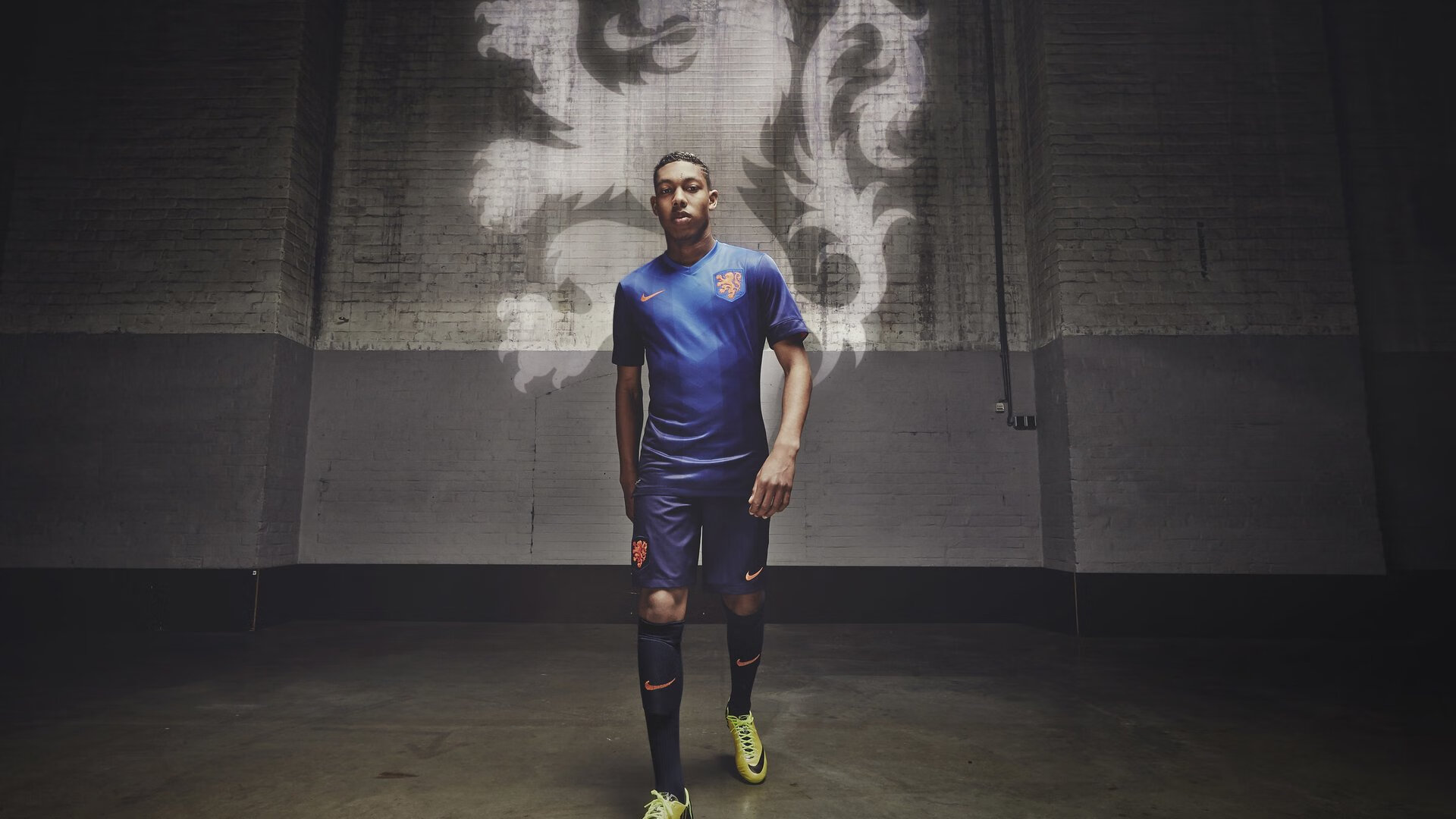 京多安刷新纪录之夜，喀麦隆智利式坚韧带走胜利